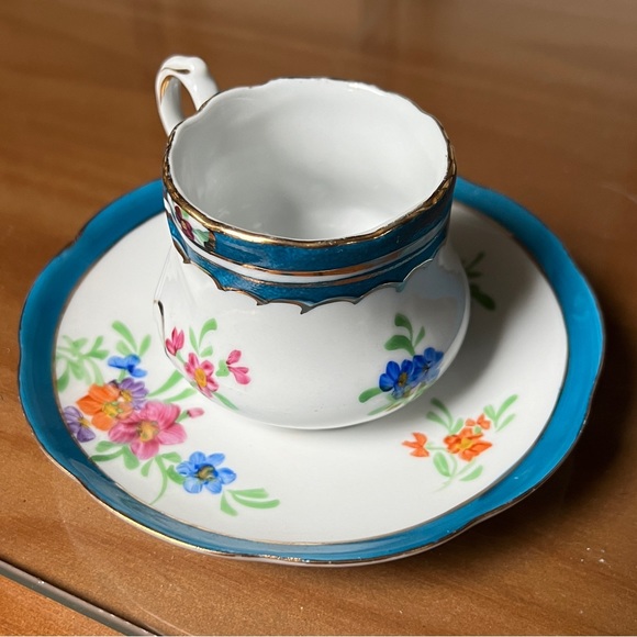 Limoges China White Floral Teacup & Saucer Gold Scroll England Blue Border Vtg - Picture 4 of 14